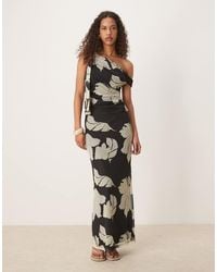 Pretty Lavish - Shea Jersey Tie Top Co-ord - Lyst