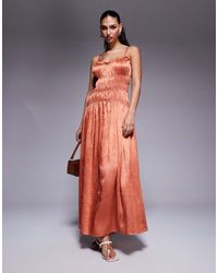 ASOS - Maxi-Jurk Met Gesmokt Lijfje Van Satijn - Lyst