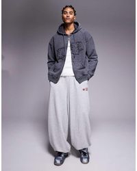 Liquor N Poker - Felpa Oversize Grigia Con Cappuccio E Toppe Applicate Con Borchie E Logo - Lyst