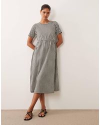 Threadbare - Robe mi-longue en jersey à manches courtes et carreaux vichy - et blanc - Lyst