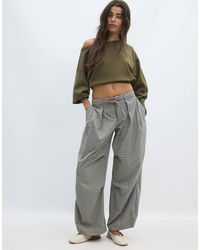 Stradivarius - Technical Check Trousers With Pleat Detail - Lyst
