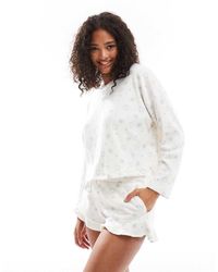 Hollister - Pijama De Top De Manga Larga Y Pantalones Cortos Con Vuelo De - Lyst