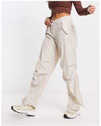 Pantaloni casual, eleganti e chino Pull&Bear da donna | Sconto online fino  al 65% | Lyst
