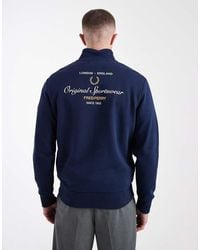 Fred Perry - Sudadera Azul Con Estampado En La Espalda, Media Cremallera Y Logo Bordado Original De Sport - Lyst