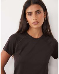 Sweaty Betty - Athlete Seamless Workout T-shirt - Lyst