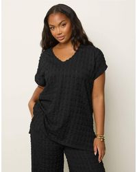 Yours Clothing - Bubble Textured T-Shirt - Lyst