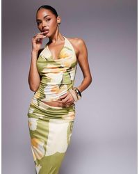 ASOS - Crop Top Aderente Allacciato Al Collo Verde Oliva A Fiori - Lyst