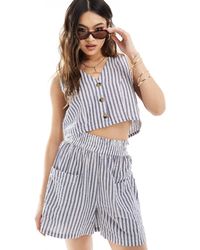 In The Style - X Jenny Mogey Elasticasted Waist Pocket Detail Boxer Shorts Co-ord - Lyst