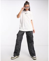 Nike - Midi Swoosh Boyfriend T-shirt - Lyst