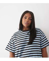 4505 - Curve Icon Oversized T-Shirt Van Zware Katoenmix Met Sneldrogende Afwerking - Lyst