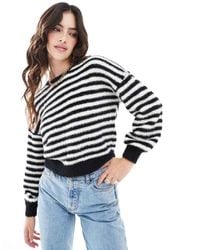 ONLY - Jersey Blanco Y Negro A Rayas Con Detalles Mullidos De - Lyst