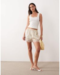 ASOS - Short en satin bordé - Lyst