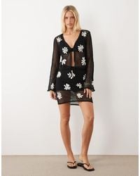 River Island - Daisy Print Crochet Mini Skirt - Lyst