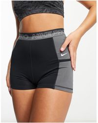 Nike - Nike - pro femme training - short moulant 3 pouces coupe droite - noir - Lyst