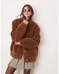 Miss Selfridge - – oversize-bomberjacke aus teddyfell - Lyst