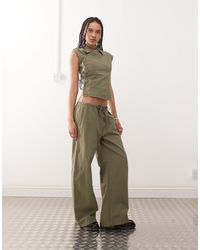 Weekday - Vitani - pantalon ample en tissu ripstop avec taille élastique à assortir - kaki - Lyst