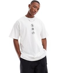 ASOS - T-shirt oversize avec imprimé céleste sur la poitrine - Lyst
