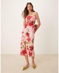 Hope & Ivy - Vestido De Tubo Midi Con Escote Palabra De Honor, Estampado Floral Y Lazo En La Espalda De - Lyst