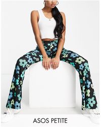 Petite Basic Kick Flare leggings 