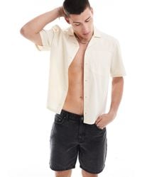 Hollister - Short Sleeve Boxy Cropped Shirt - Lyst