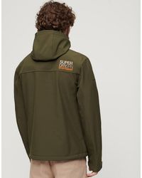 Superdry - Trekker - veste à capuche en tissu softshell - kaki militaire - Lyst