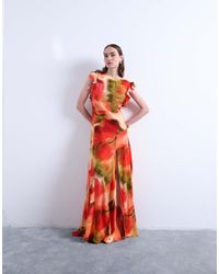 TOPSHOP - Robe longue à imprimé fleuri abstrait avec manches évasées et dos bénitier - Lyst