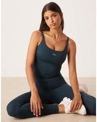 Tala - Skinluxe Contour Scoop Back Vest - Lyst