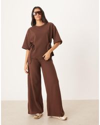 ASOS - Pantaloni A Fondo Ampio Morbidi Al Tatto Color Cioccolato - Lyst