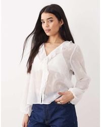 Abercrombie & Fitch - Flowy Long Sleeve Blouse With Front Ruffle Detail - Lyst