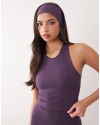 4505 - Icon Racer Back Vest With Inner Bra And Removable Padding - Lyst