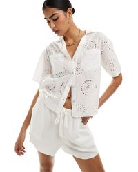 New Look - Camisa blanca sin cierres con diseño - Lyst