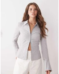 Weekday - Camisa Beis A Rayas Con Mangas Acampanadas Y Cremallera De -Neutro - Lyst