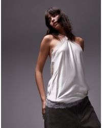 TOPSHOP - Top Blanco De Satén Con Cuello Halter Y Ribete De Encaje De - Lyst