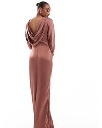 TFNC London - Maxi-Jurk Van Satijn Met Lange Mouwen En Gedrapeerde Achterkant - Lyst