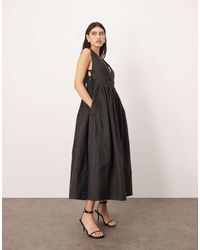 ARRANGE - Getextureerde Maxi Jurk Met Strik Aan De Zijkanten - Lyst