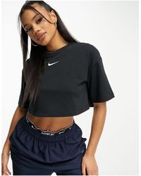 Nike - Trend Crop T-shirt - Lyst