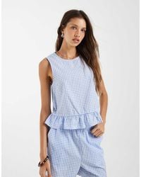 Pieces - Sleeveless Top With Frill Hem - Lyst