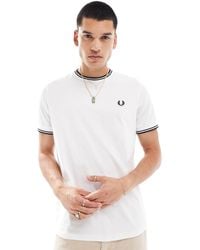 Fred Perry - – es t-shirt mit doppelten zierstreifen - Lyst