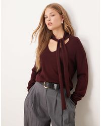 Mango - Pull en maille à col en v avec détail foulard - bordeaux - Lyst