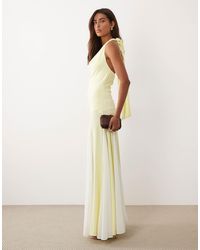 TFNC London - Robe longue dos nu en mousseline - et crème - Lyst