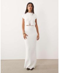 Aria Cove - Fluffy Knit Maxi Skirt - Lyst
