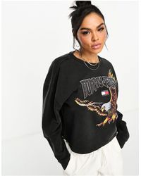 Tommy Hilfiger - Relaxed Cropped Vintage Eagle Crew Neck Sweatshirt - Lyst