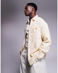 ASOS - Camisa Extragrande De Estilo Años 90 Con Solapas Cuadradas De Tejido Texturizado De -Beis Neutro - Lyst