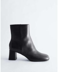 & Other Stories - Round Toe Leather Ankle Boots With Block Heel - Lyst