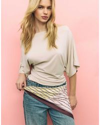 Stradivarius - T-Shirt Basic Color Pietra Con Maniche Ad Ali Di Pipistrello - Lyst