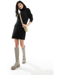 Pieces - Vestido Corto Estilo Jersey Con Cuello Vuelto De - Lyst