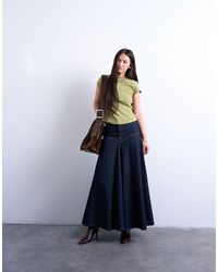 TOPSHOP - T-shirt côtelé ajusté avec ourlet arrondi - kaki clair - Lyst