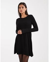 ONLY - – kurzes skater-strickkleid - Lyst