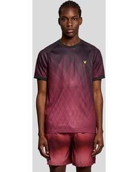Lyle & Scott - Ss T-Shirts Geometric Printed Football T-Shirt - Lyst