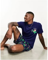 ASOS - T-shirt And Shorts Lounge Set With Christmas Dinosaur Print - Lyst